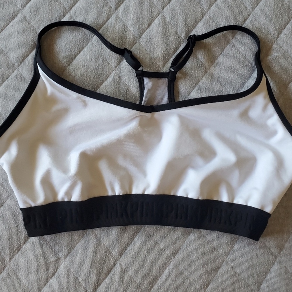 VS PINK Ultimate Sports Bra Medium DD
